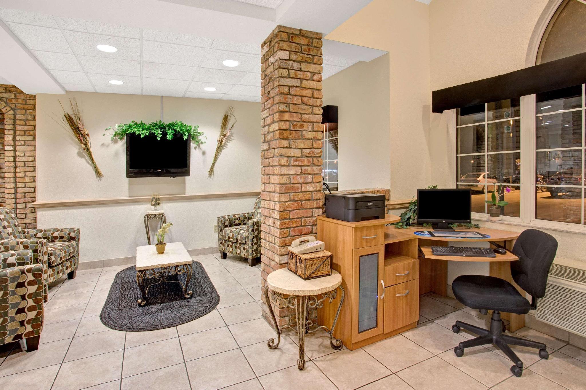 Microtel Inn And Suites By Wyndham - Lady Lake/ The Villages Extérieur photo