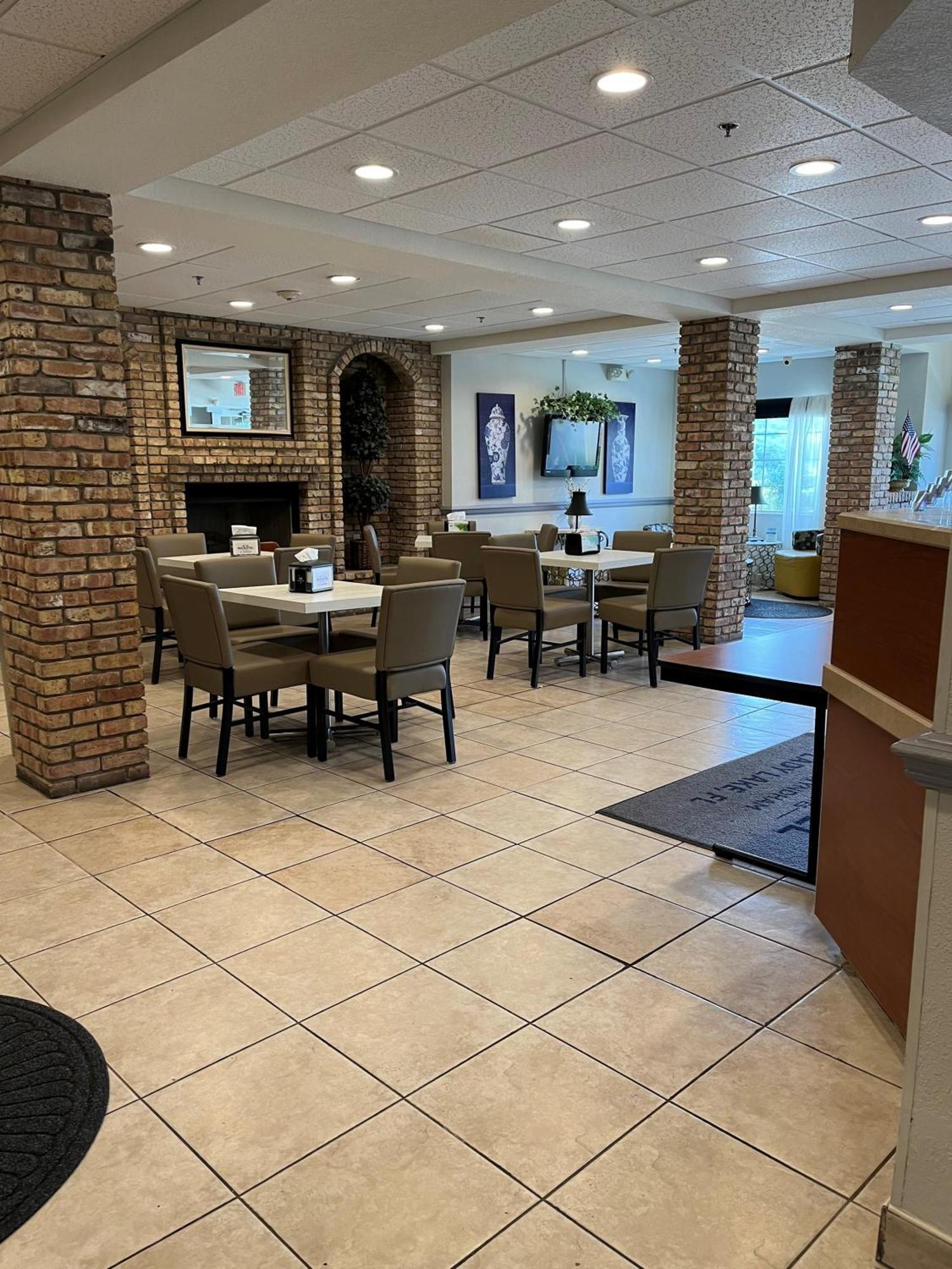 Microtel Inn And Suites By Wyndham - Lady Lake/ The Villages Extérieur photo
